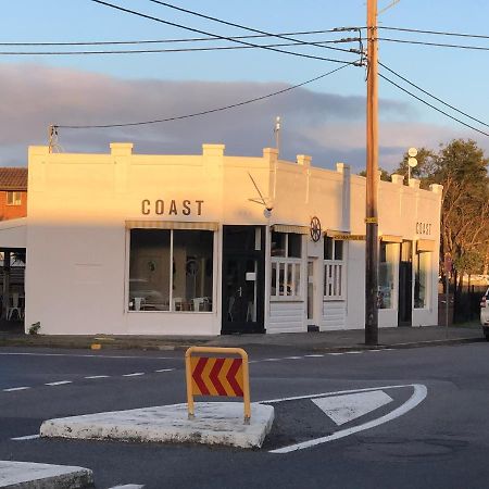 Agapi On Cambridge Hotel Umina Beach Exterior foto