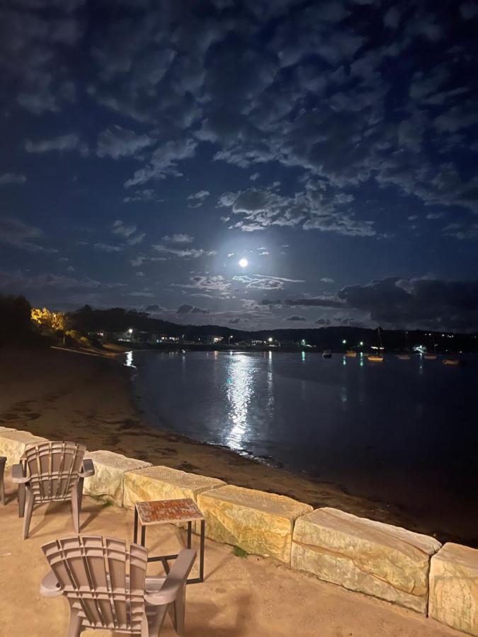 Agapi On Cambridge Hotel Umina Beach Exterior foto